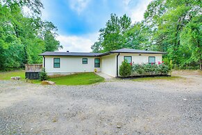 Riverfront Royal Home w/ Hot Tub & Fire Pits!