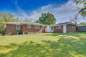 Charming Hanahan Home: 10 Mi to Charleston!