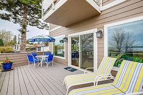 Beautiful Birch Bay Retreat w/ Deck & Fire Pit!