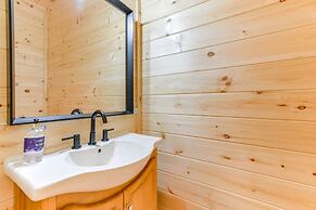 Smoky Mountain Cabin Rental w/ Hot Tub & Views!