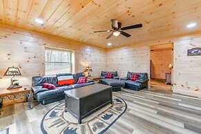 Smoky Mountain Cabin Rental w/ Hot Tub & Views!