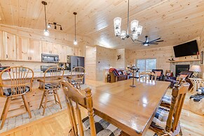 Smoky Mountain Cabin Rental w/ Hot Tub & Views!