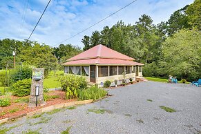 Lakeview Vacation Rental - Walk to Crystal Lake!