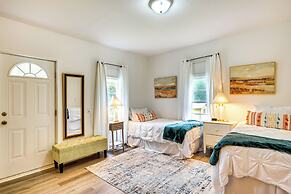 Lakeview Vacation Rental - Walk to Crystal Lake!