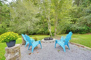 Lakeview Vacation Rental - Walk to Crystal Lake!