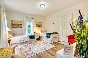 Lakeview Vacation Rental - Walk to Crystal Lake!