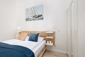 Studio With Terrace by Renters
