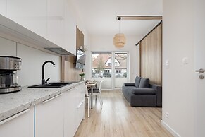 Studio With Terrace by Renters