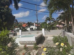 The Dream Nest At Csompo Silver Manor