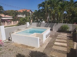 The Dream Nest At Csompo Silver Manor