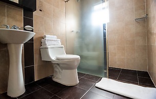 SACHAR LODGING APARTAHOTEL