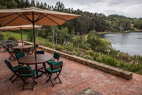 Hotel refugio pozo azul