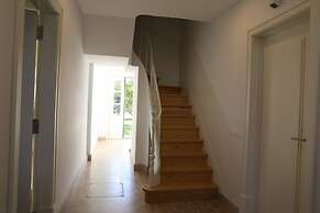 Ajuda Palace Inn Lisbon