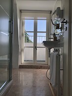 Ajuda Palace Inn Lisbon