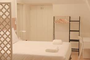 Ajuda Palace Inn Lisbon