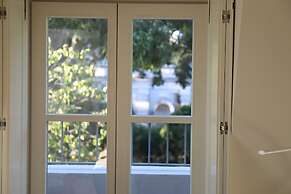 Ajuda Palace Inn Lisbon