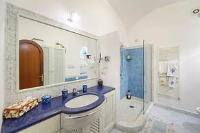 Villa Elena by Myvillacollection