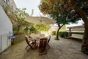 Villa Elena by Myvillacollection