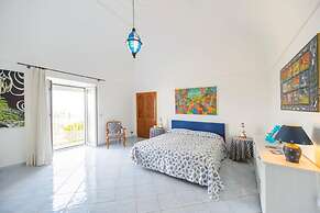 Villa Elena by Myvillacollection