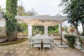 Villa Elena by Myvillacollection