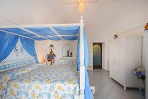 Villa Elena by Myvillacollection