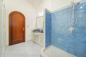 Villa Elena by Myvillacollection