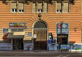 Onlyrooms IV - Sea View & Free Parking