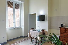 Onlyrooms IV - Sea View & Free Parking