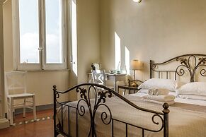 Onlyrooms IV - Sea View & Free Parking