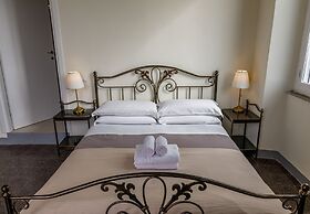 Onlyrooms IV - Sea View & Free Parking