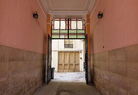 Onlyrooms IV - Sea View & Free Parking