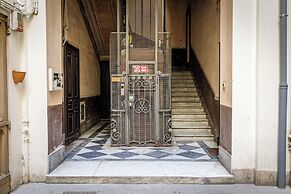 Onlyrooms IV - Sea View & Free Parking