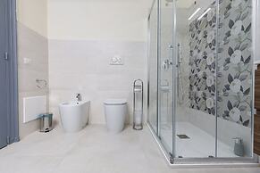 Onlyrooms IV - Sea View & Free Parking