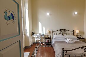 Onlyrooms IV - Sea View & Free Parking