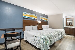 Hometowne Studios Greenville