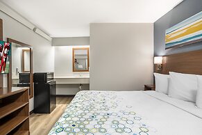 Hometowne Studios Greenville