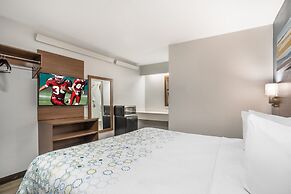 Hometowne Studios Greenville