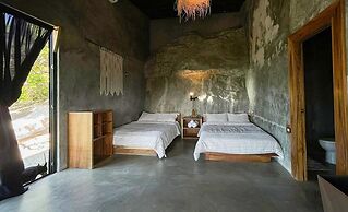 Destino Hotel & Hot Springs Day Pass
