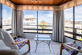 Oceana Suites Palm Beach