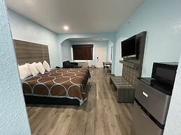 Super Stay Inn By OYO Humble IAH East