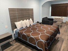 Super Stay Inn By OYO Humble IAH East