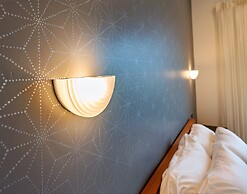 Rhapsody in View Boutique Hotel