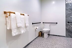 Rhapsody in View Boutique Hotel