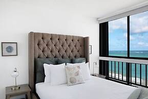 Maria Beach 1BDR Oceanfront Pool Parking