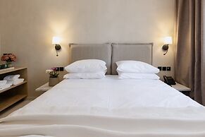 Regal Hotel Mitropoleos