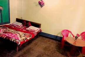 Goroomgo New Green View Srinagar