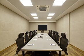 Stepstones Hotels and Inn-DLF PHASE-3