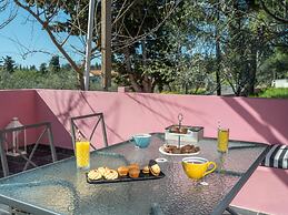 Koralia Vacation House