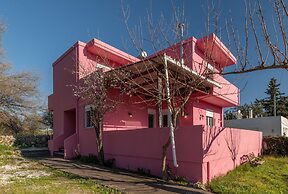 Koralia Vacation House