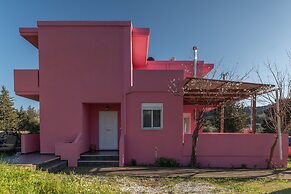 Koralia Vacation House